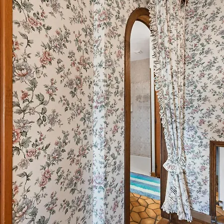 Chez Daniel Et Zdenka Bed & Breakfast Villars-les-Dombes